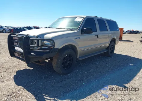 2004 Ford Excursion Limited from USA, damaged, VIN 1FMNU43SX4EB57487